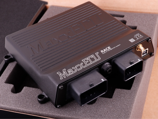 MaxxECU RACE